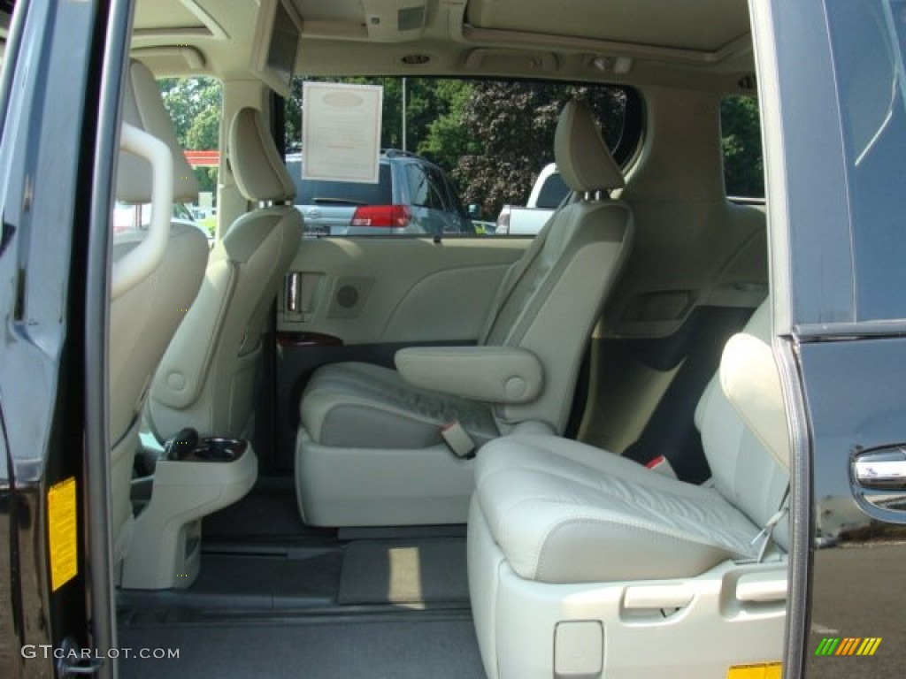 2011 Sienna Limited AWD - Black / Bisque photo #13