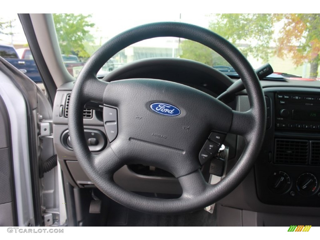 2002 Ford Explorer XLT Steering Wheel Photos