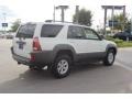 Natural White - 4Runner SR5 Photo No. 8