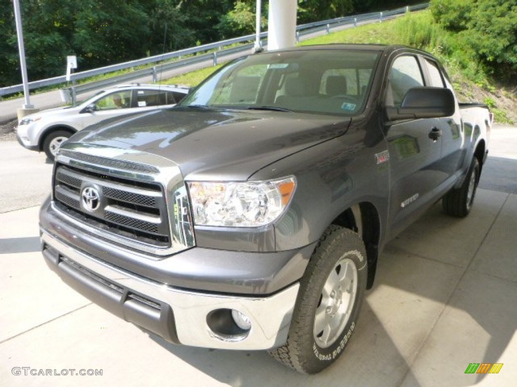 2013 Tundra Double Cab 4x4 - Magnetic Gray Metallic / Graphite photo #6