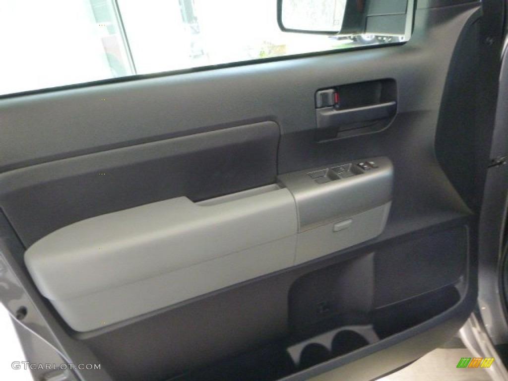 2013 Tundra Double Cab 4x4 - Magnetic Gray Metallic / Graphite photo #15
