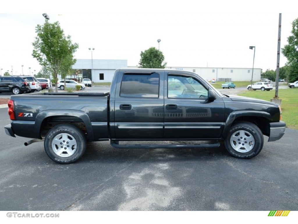 Dark Gray Metallic 2004 Chevrolet Silverado 1500 Z71 Crew Cab 4x4 Exterior Photo #84805106