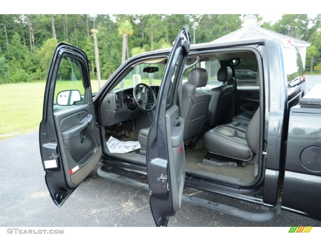 2004 Silverado 1500 Z71 Crew Cab 4x4 - Dark Gray Metallic / Medium Gray photo #11