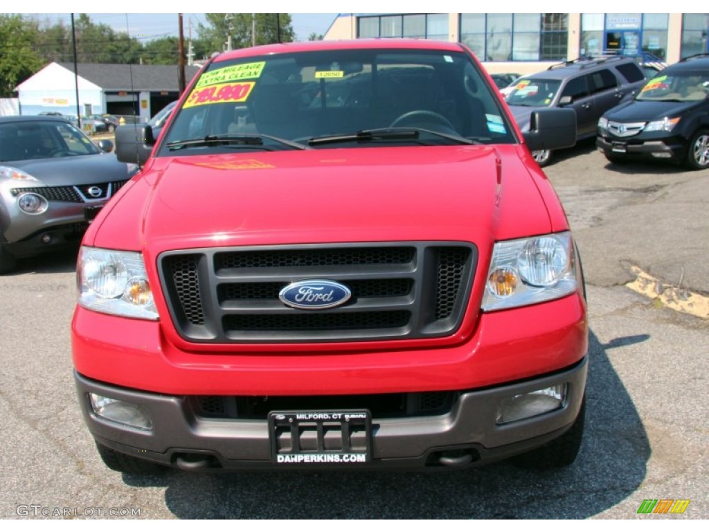 2005 F150 FX4 SuperCab 4x4 - Bright Red / Medium Flint Grey photo #2