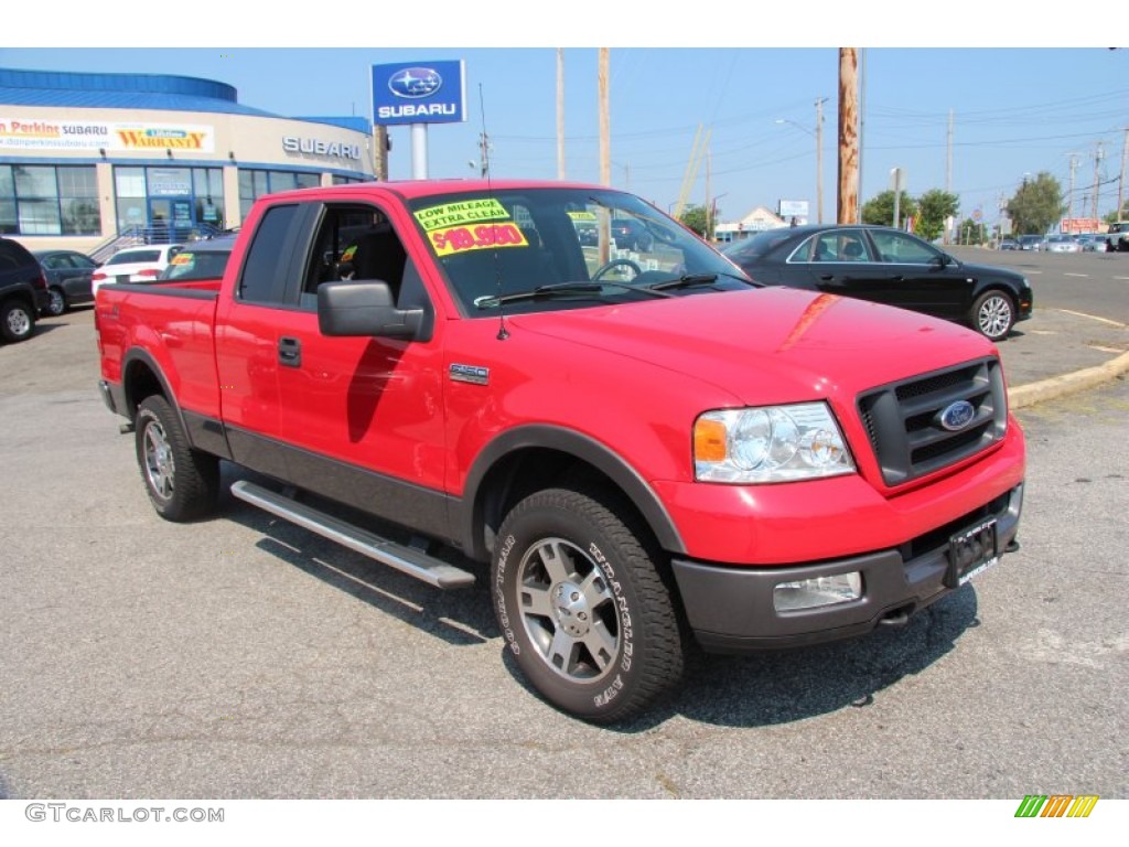 2005 F150 FX4 SuperCab 4x4 - Bright Red / Medium Flint Grey photo #3