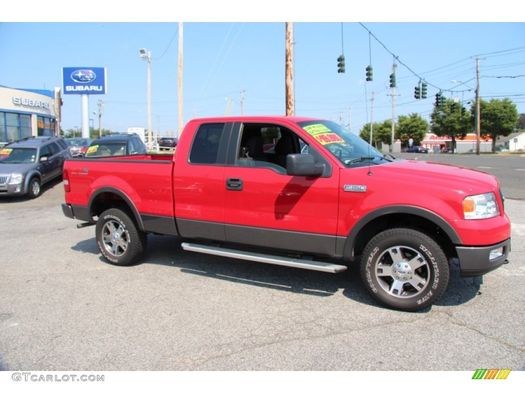 2005 F150 FX4 SuperCab 4x4 - Bright Red / Medium Flint Grey photo #5