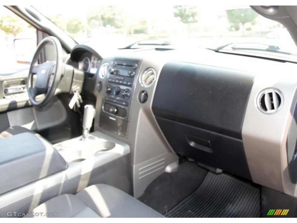 2005 F150 FX4 SuperCab 4x4 - Bright Red / Medium Flint Grey photo #15