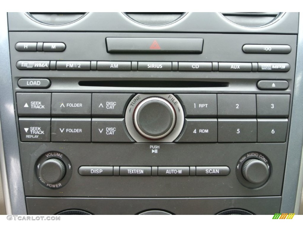2011 Mazda CX-7 i Touring Controls Photo #84807029
