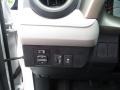 Super White - RAV4 LE Photo No. 30