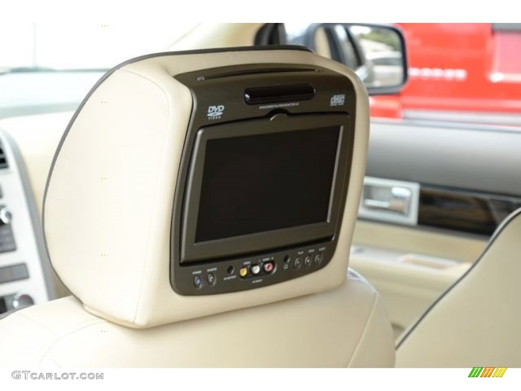 2009 Lincoln MKX Standard MKX Model Entertainment System Photos