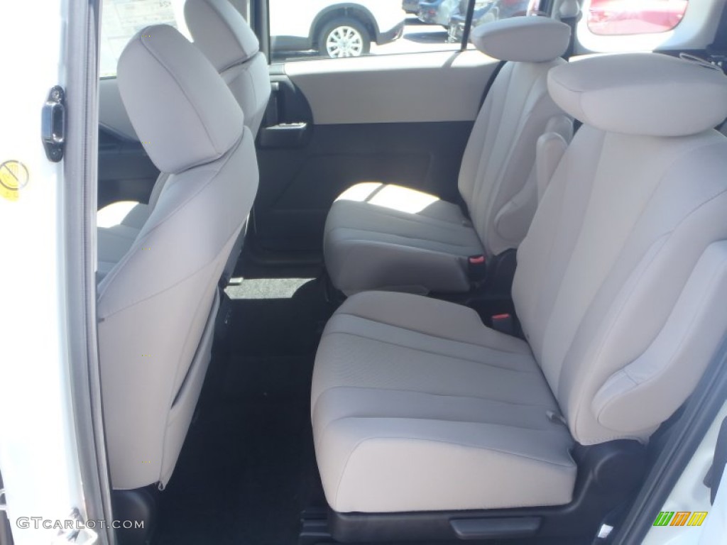 2013 MAZDA5 Sport - Crystal White Pearl / Sand photo #16