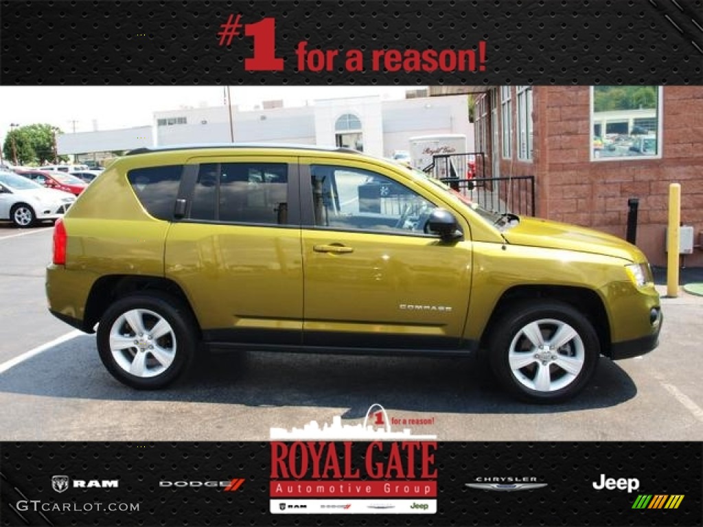 2012 Compass Sport - Rescue Green Metallic / Dark Slate Gray photo #1