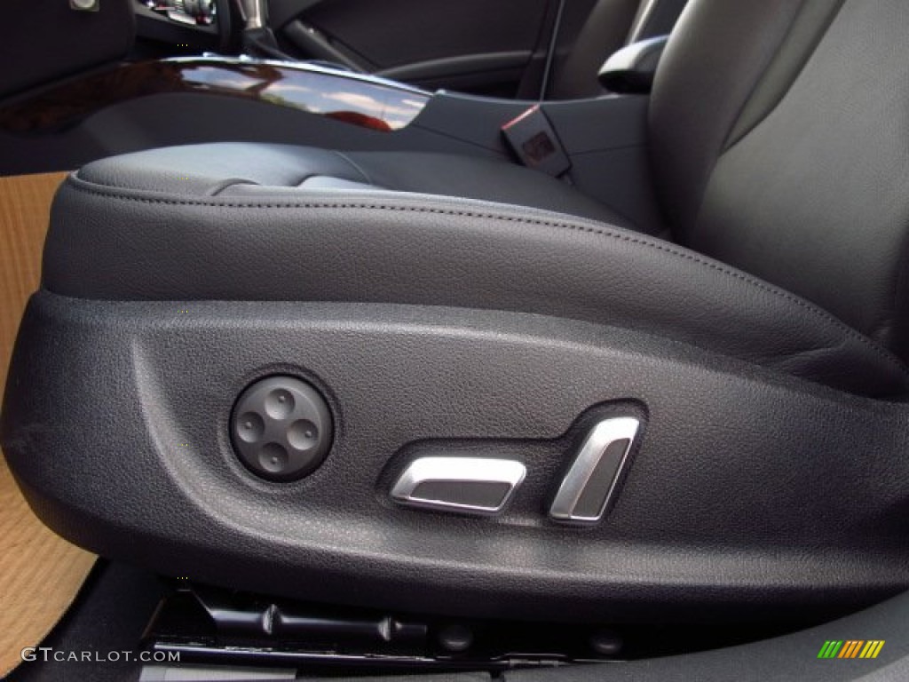 Black Interior 2014 Audi A4 2.0T Sedan Photo #84815427
