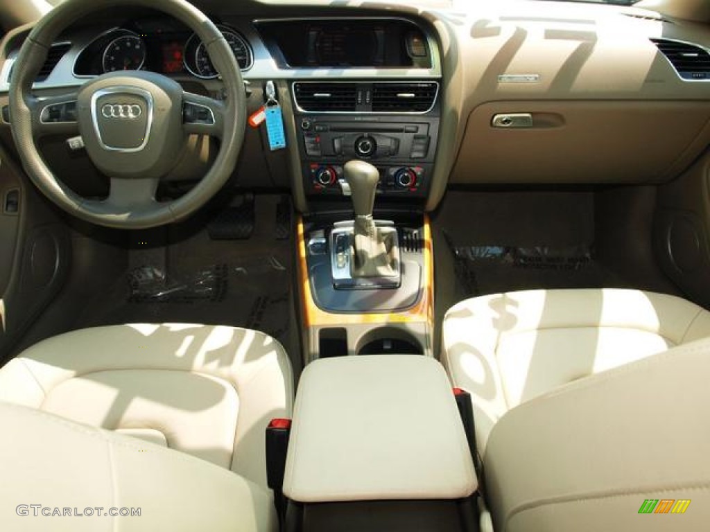 2009 Audi A5 3.2 quattro Coupe Dashboard Photos