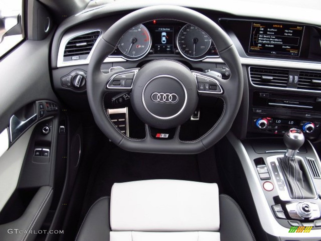 2014 Audi S5 3.0T Premium Plus quattro Coupe Black/Lunar Silver Steering Wheel Photo #84817941