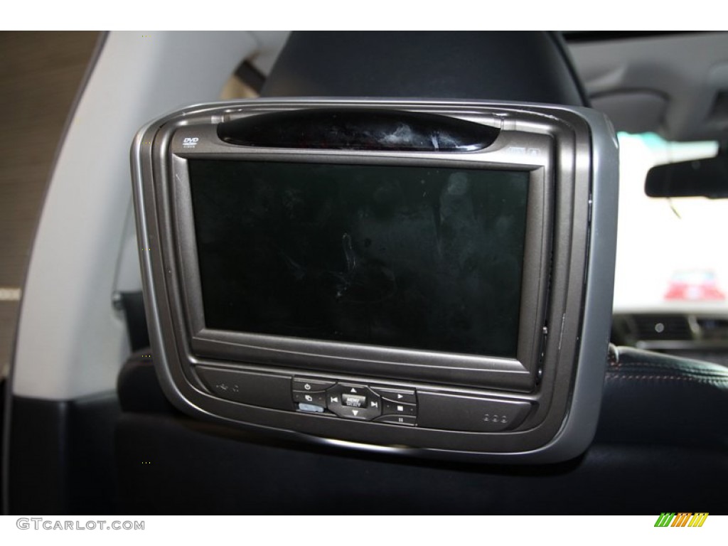 2010 Lexus LS 460 Entertainment System Photo #84818500
