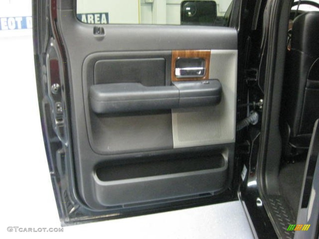 2004 F150 Lariat SuperCrew 4x4 - Black / Black photo #14