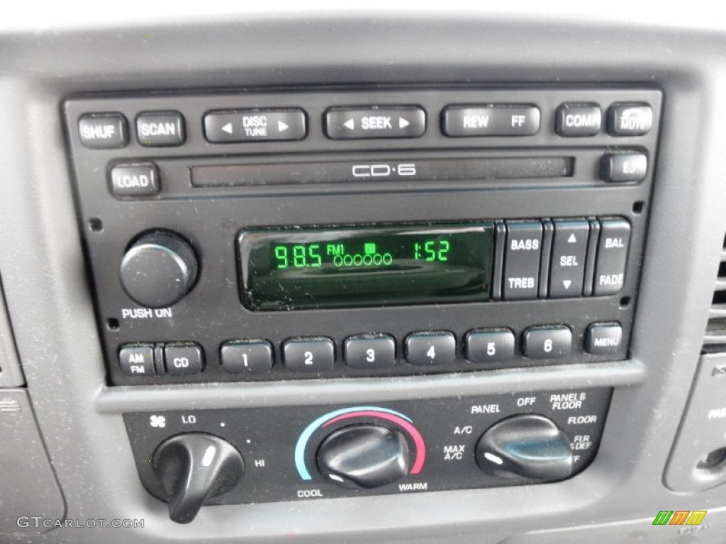 2004 Ford F150 XLT Heritage SuperCab Audio System Photos