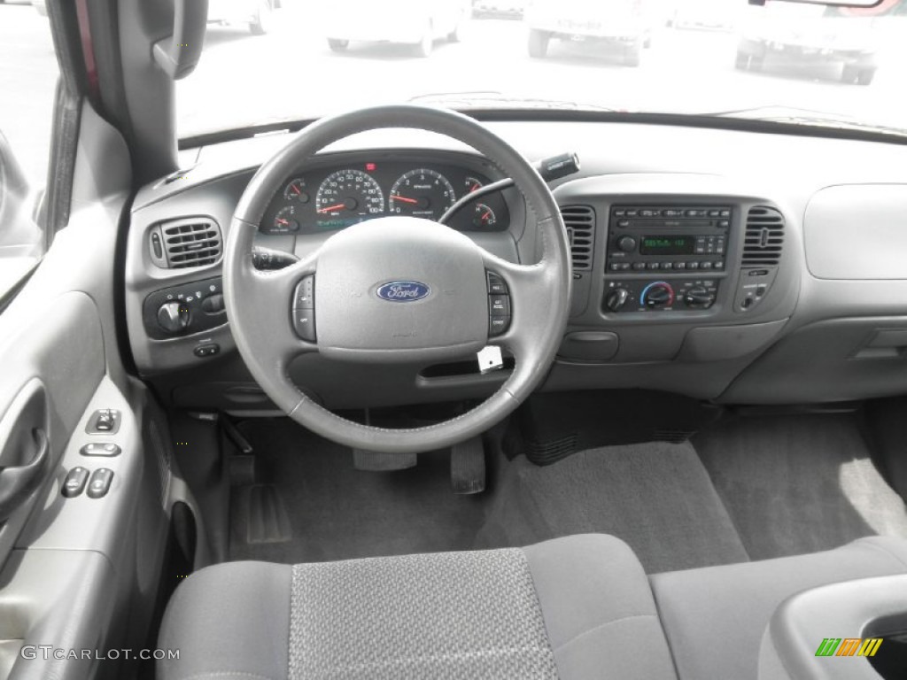 2004 Ford F150 XLT Heritage SuperCab Dashboard Photos