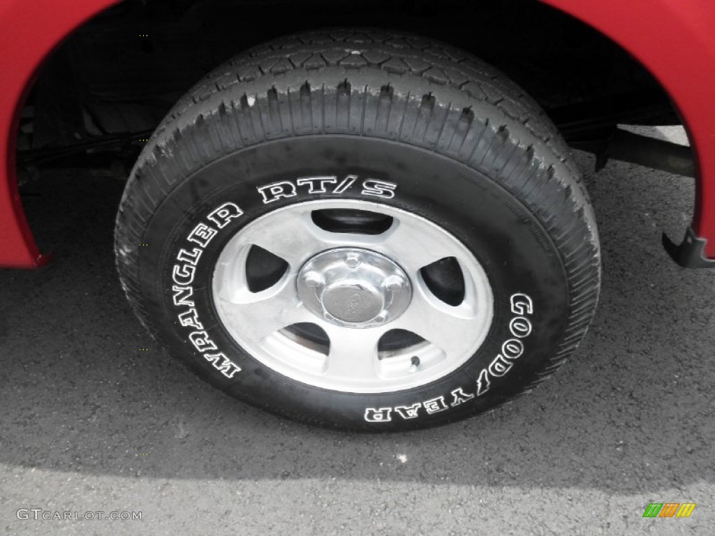 2004 F150 XLT Heritage SuperCab - Toreador Red Metallic / Heritage Graphite Grey photo #19