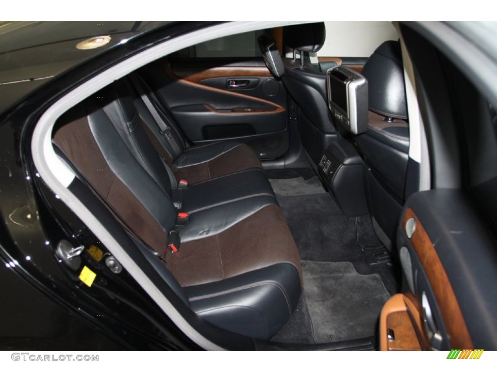2010 Lexus LS 460 Rear Seat Photo #84819132