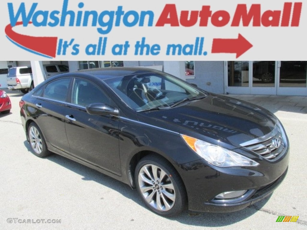 2011 Sonata SE - Midnight Black / Black photo #1