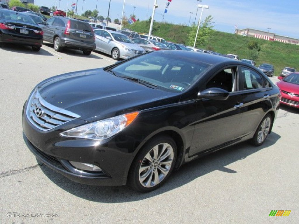 2011 Sonata SE - Midnight Black / Black photo #5