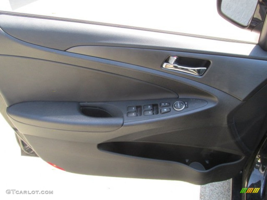 2011 Sonata SE - Midnight Black / Black photo #10