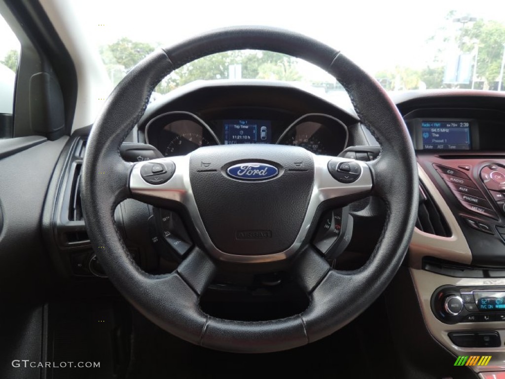 2012 Focus SEL Sedan - Oxford White / Charcoal Black photo #14