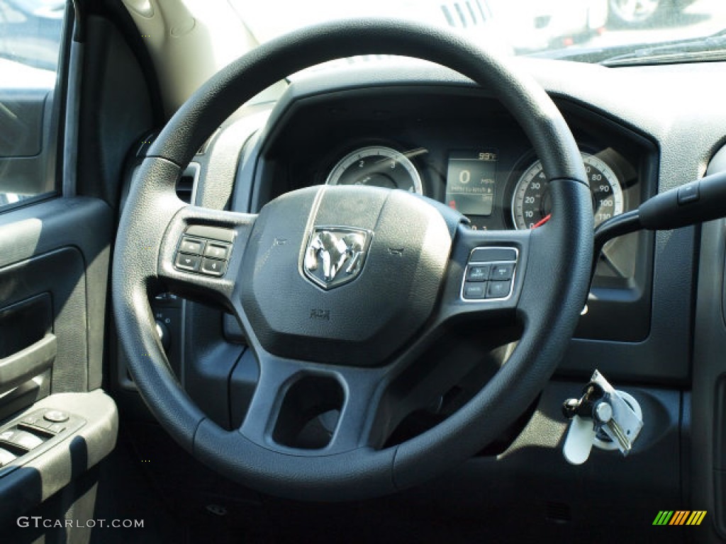 2013 Ram 3500 Tradesman Crew Cab 4x4 Dually Black/Diesel Gray Steering Wheel Photo #84822060