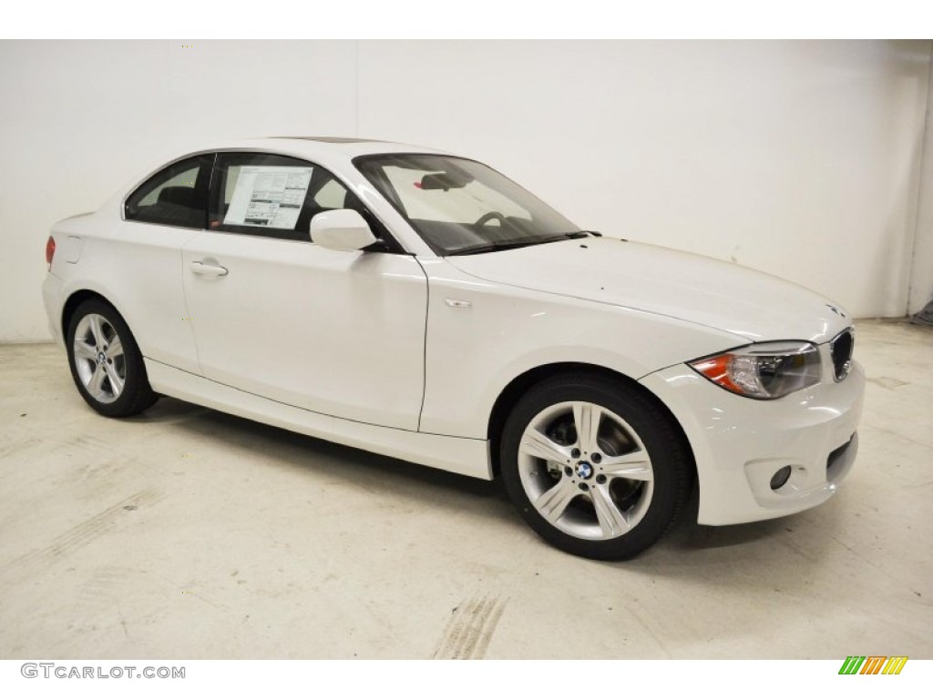 2013 1 Series 128i Coupe - Alpine White / Black photo #2
