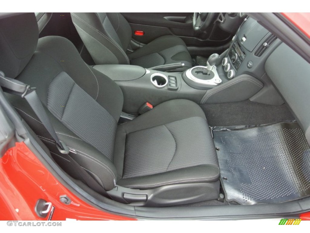 2011 Nissan 370Z Coupe Front Seat Photo #84826665