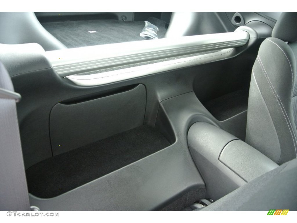 2011 Nissan 370Z Coupe Rear Seat Photo #84826689