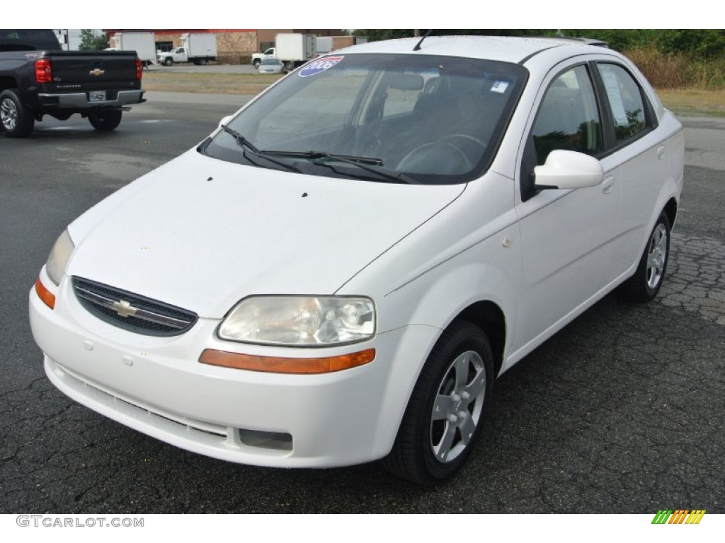 2006 Aveo LS Sedan - Summit White / Charcoal photo #2