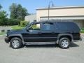 Black - Suburban 1500 Z71 4x4 Photo No. 3
