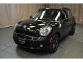 Absolute Black - Cooper S Countryman Photo No. 1