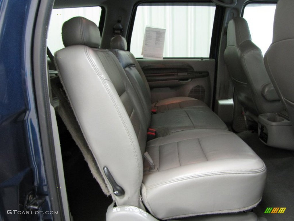 2003 Excursion XLT 4x4 - True Blue Metallic / Medium Flint photo #10