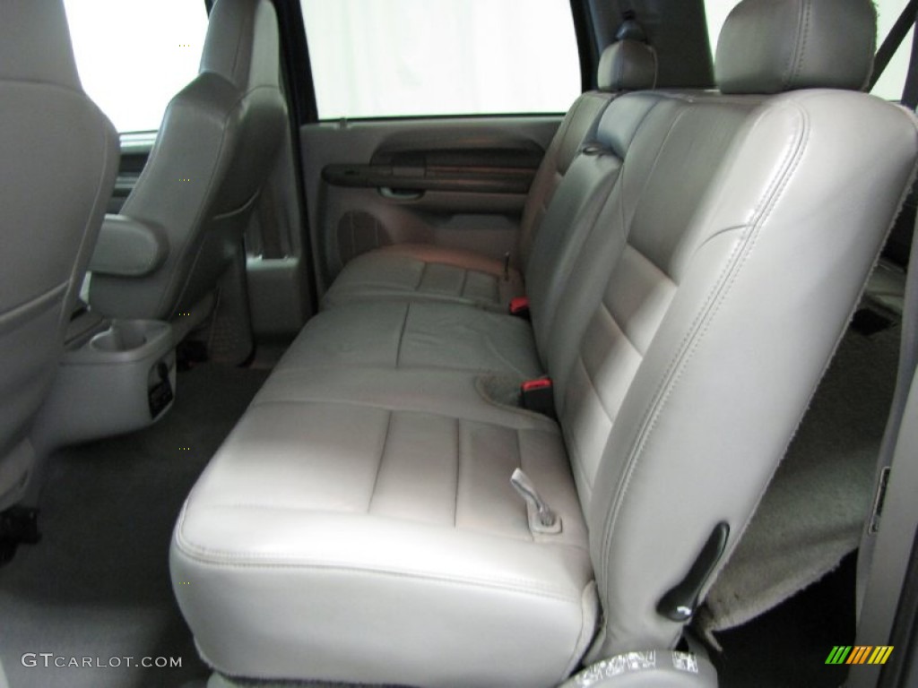 2003 Ford Excursion XLT 4x4 Rear Seat Photos