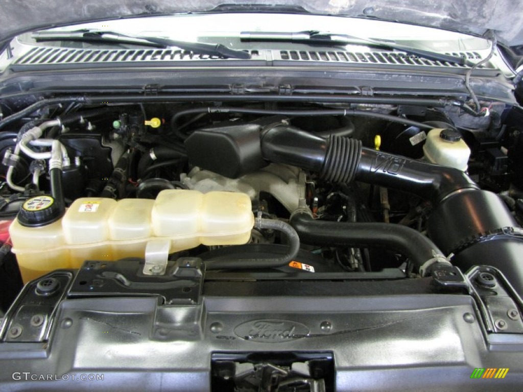 2003 Ford Excursion XLT 4x4 Engine Photos