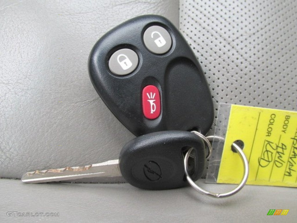 2002 Oldsmobile Bravada AWD Keys Photos