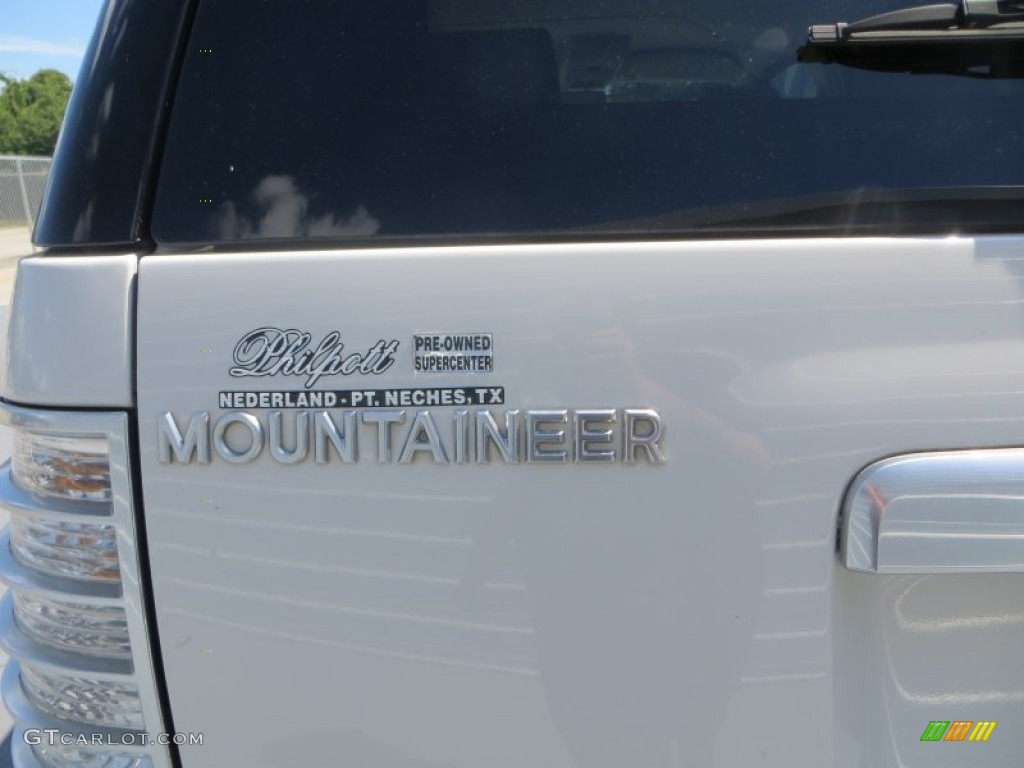 2008 Mountaineer  - White Suede / Camel photo #16