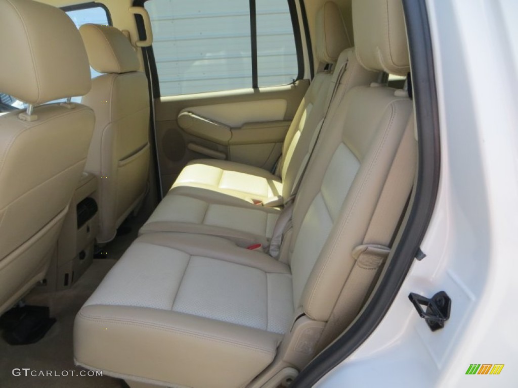2008 Mountaineer  - White Suede / Camel photo #26
