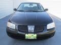 Blackout - Sentra 1.8 S Photo No. 7
