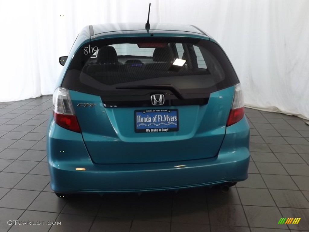 2013 Fit  - Blue Raspberry Metallic / Gray photo #7