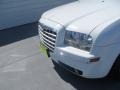 Bright White - 300 Touring Photo No. 10