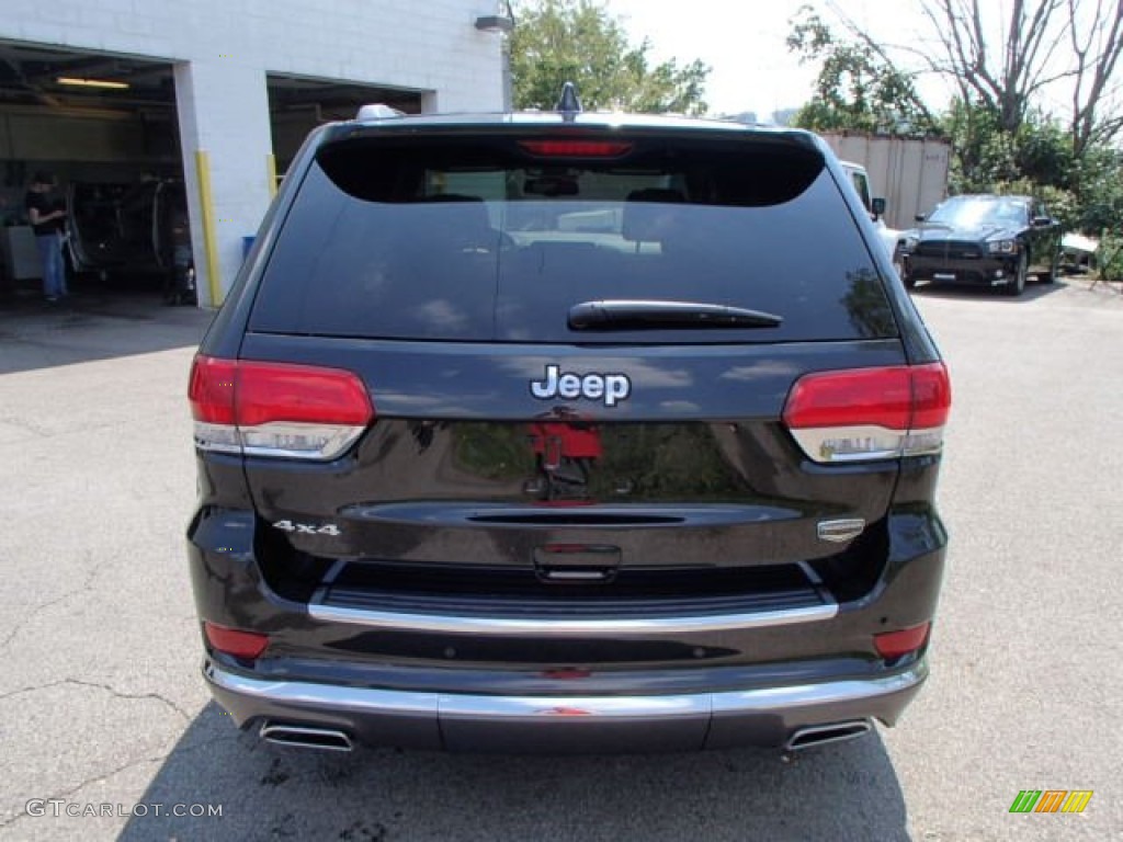 2014 Grand Cherokee Summit 4x4 - Brilliant Black Crystal Pearl / Summit Grand Canyon Jeep Brown Natura Leather photo #7