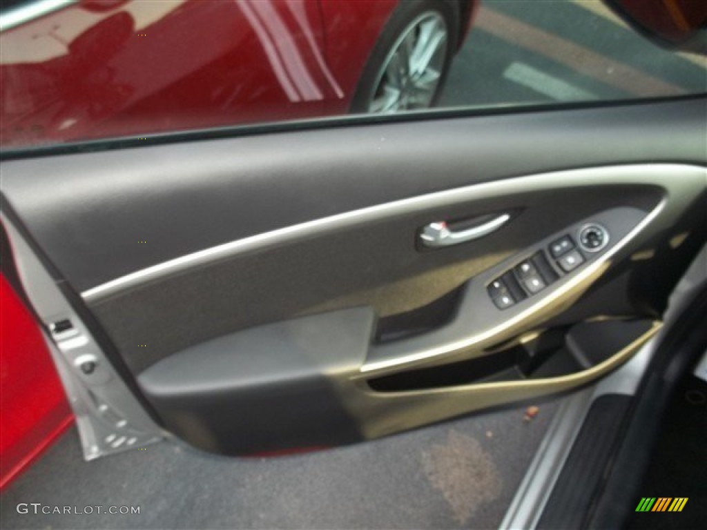 2013 Elantra GT - Silver / Black photo #12