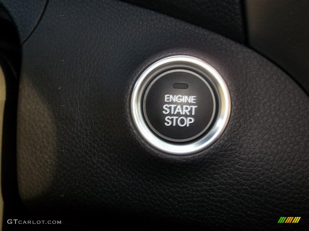 2013 Elantra GT - Silver / Black photo #17