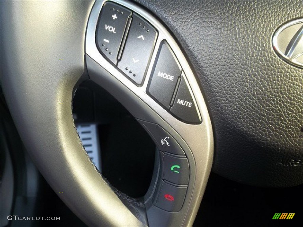 2013 Elantra GT - Silver / Black photo #18