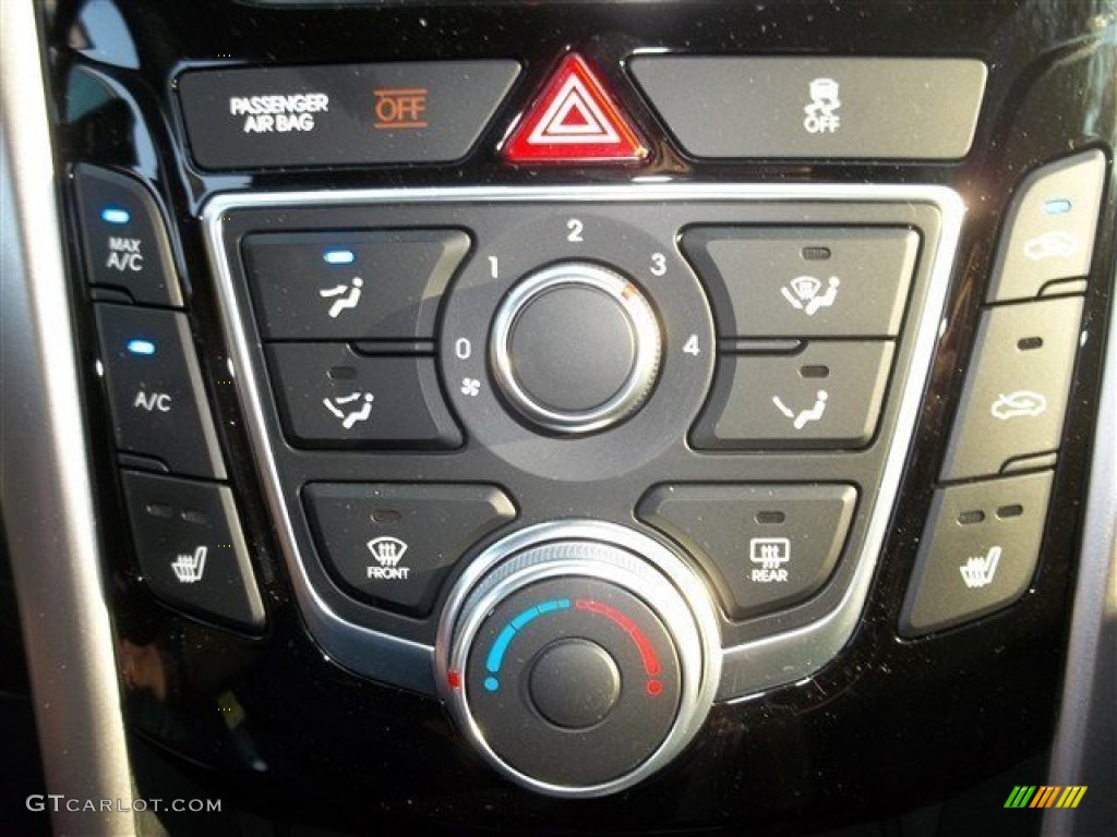 2013 Elantra GT - Silver / Black photo #20